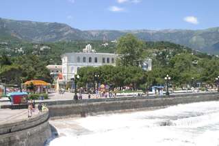 Гостевой дом Комплекс Золото Азарта Ялта-1